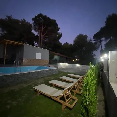 Belle 3 Refaite A Neuf Avec Piscine Privee * Golem
